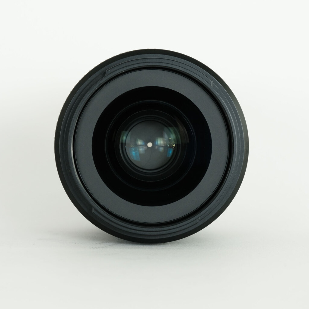 Nikon AF-S NIKKOR 35mm f/1.8G ED Nikon AF-S NIKKOR 35mm f/1.8G ED