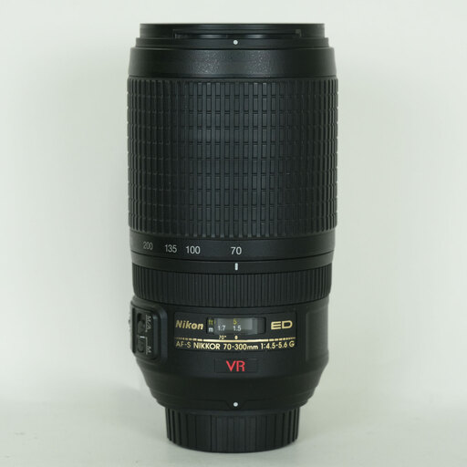 Nikon AF-S VR Zoom-Nikkor 70-300mm F4.5-5.6G IF-ED