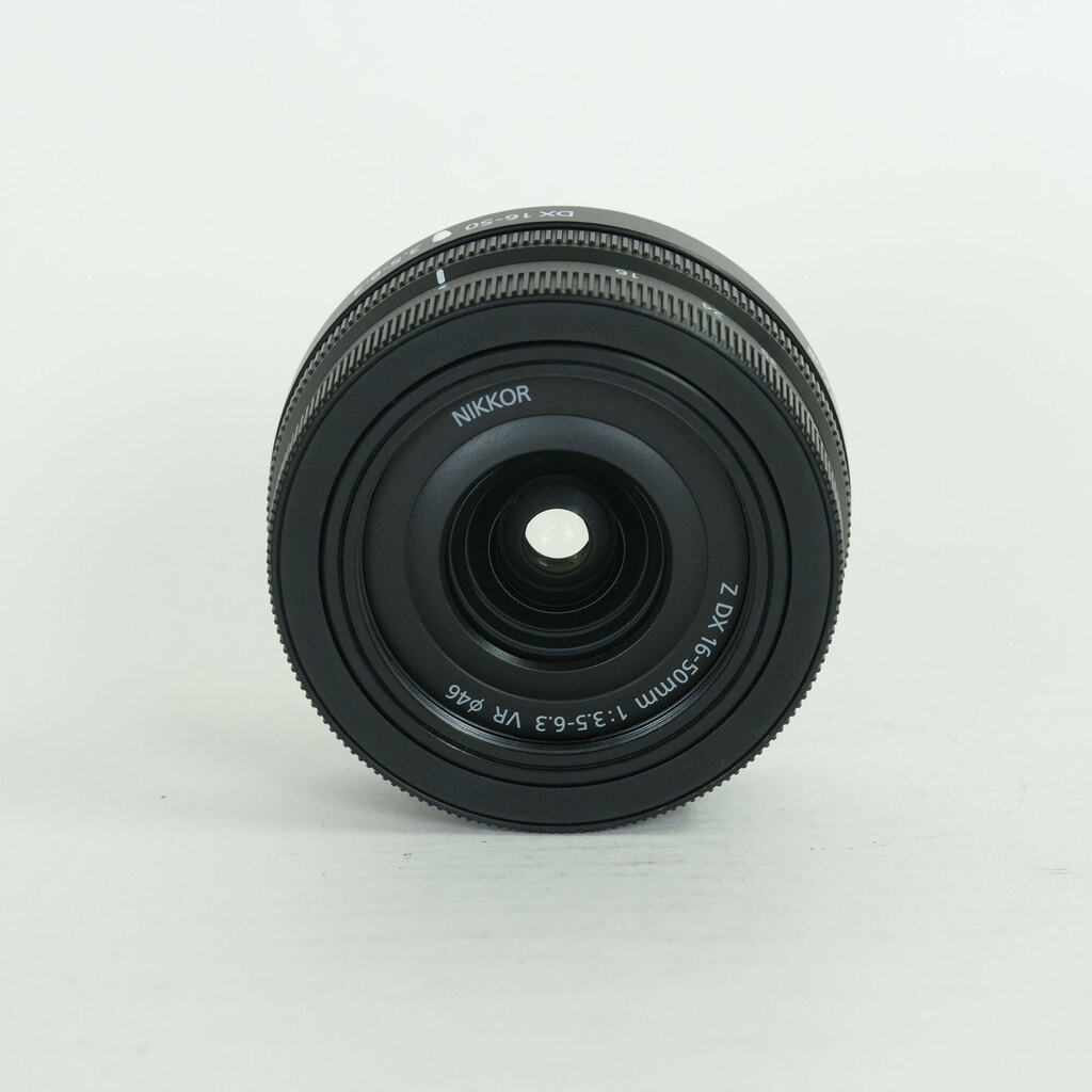 Nikon NIKKOR Z DX 16-50mm f/3.5-6.3 VR Nikon NIKKOR Z DX 16-50mm f/3.5-6.3 VR