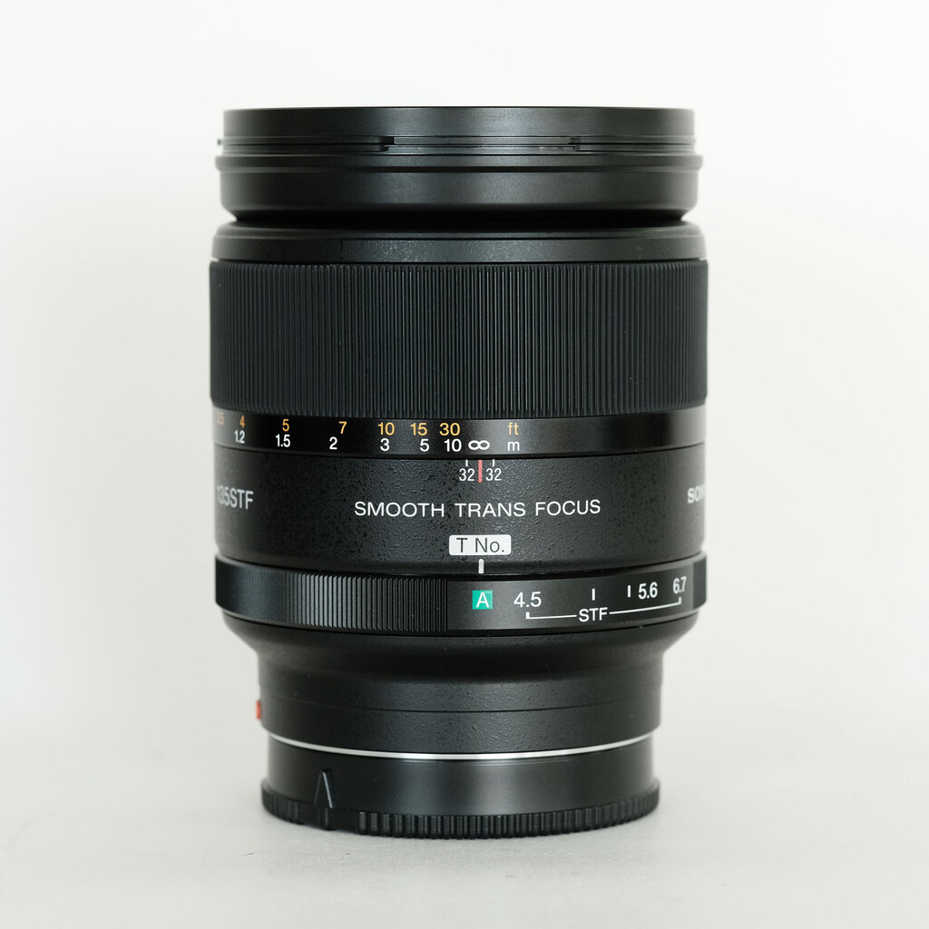 SONY 135mm F2.8 [T4.5] STF SAL135F28