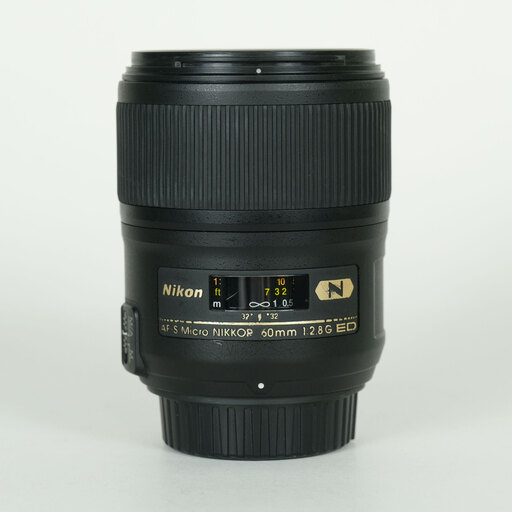 Nikon AF-S Micro NIKKOR 60mm f/2.8G ED Nikon AF-S Micro NIKKOR 60mm f/2.8G ED