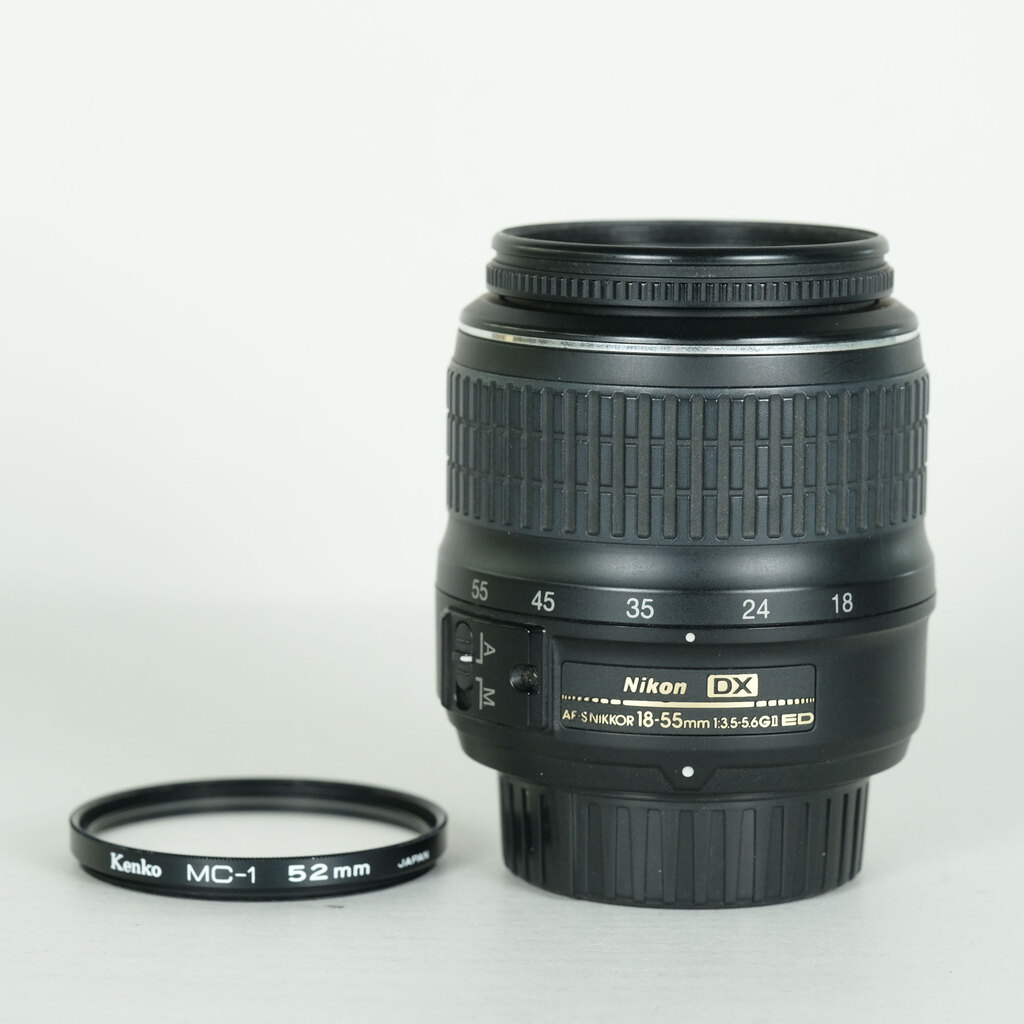 Nikon AF-S DX Zoom-Nikkor 18-55mm F3.5-5.6G ED II ブラック