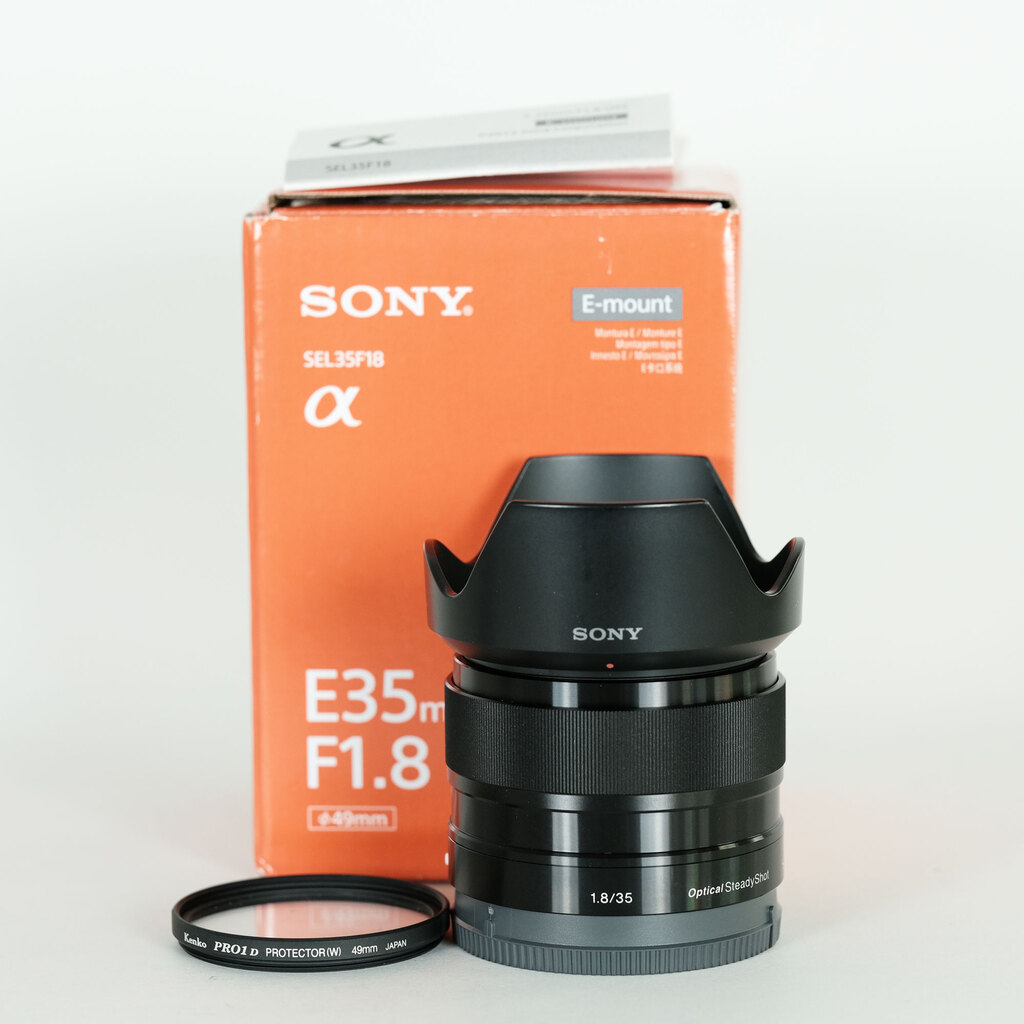SONY E 35mm F1.8 OSS SEL35F18