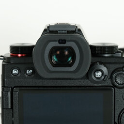 Panasonic LUMIX S5II DC-S5M2