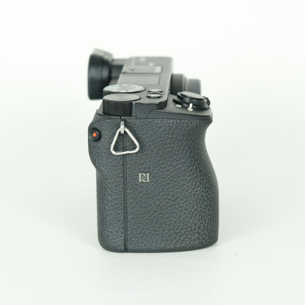 SONY α6500（ILCE-6500）の出品 | ONE SCENE（ワンシーン）