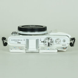OLYMPUS PEN Lite E-PL6 ボディ ホワイト