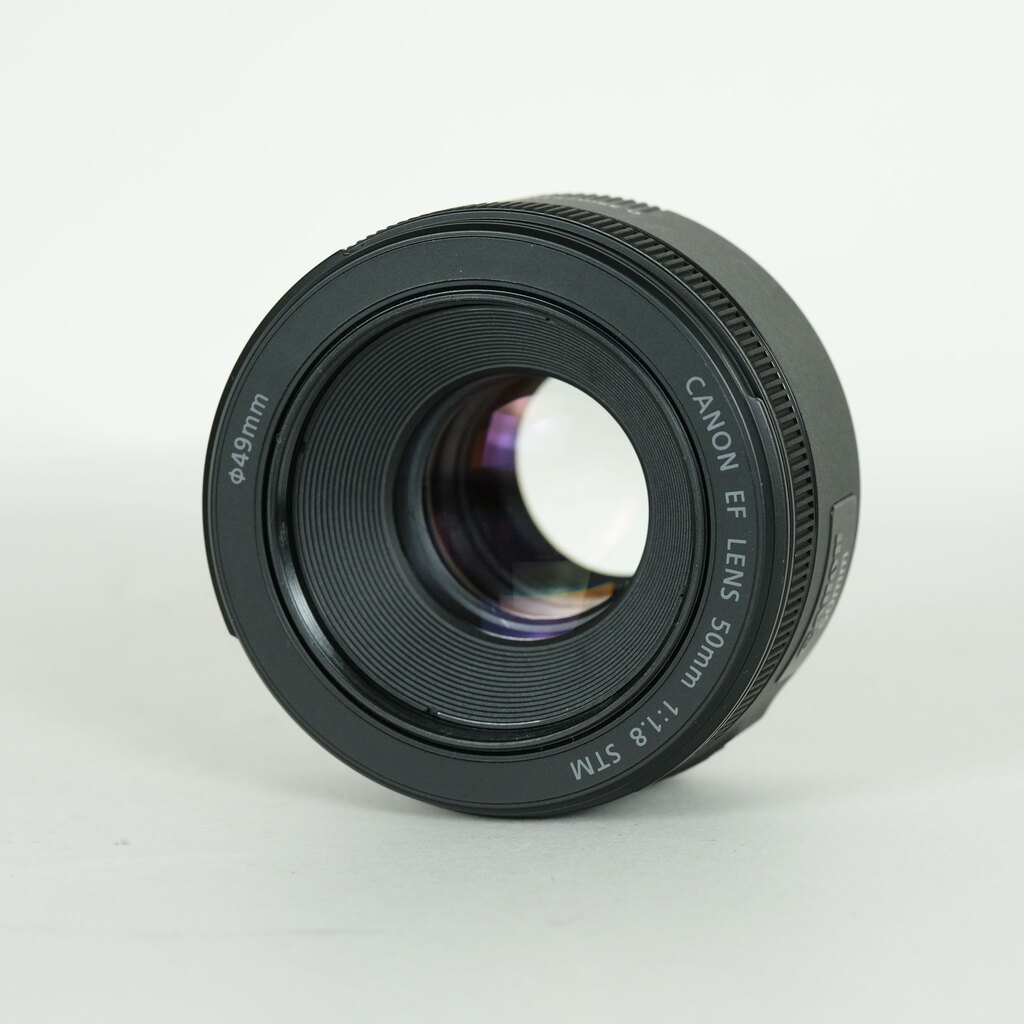 Canon EF50mm F1.8 STM Canon EF50mm F1.8 STM