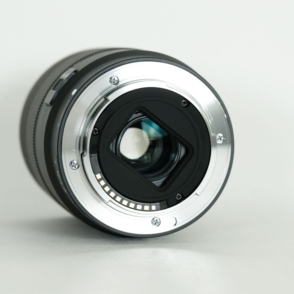 SONY E 18-135mm F3.5-5.6 OSS SEL18135