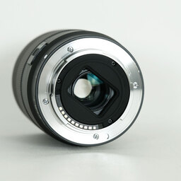 SONY E 18-135mm F3.5-5.6 OSS SEL18135