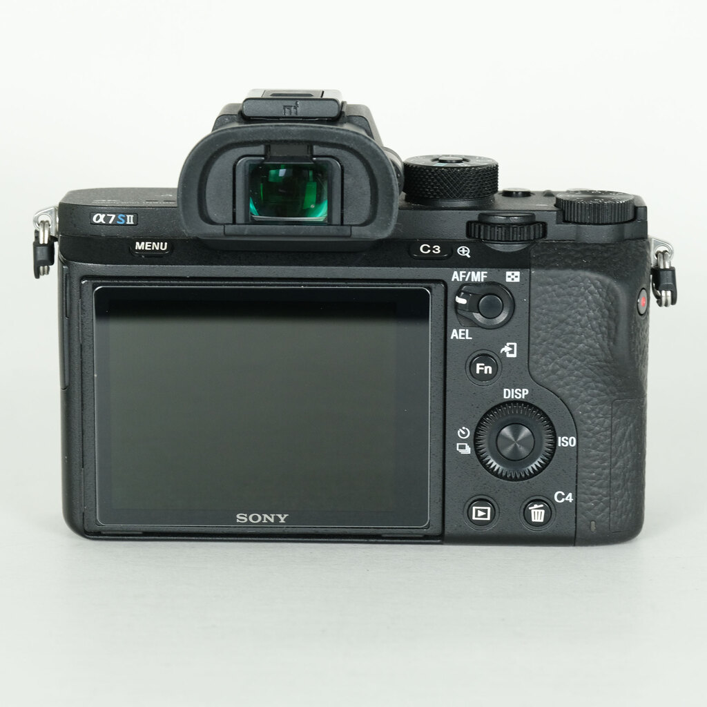 SONY α7S II（ILCE-7SM2）の出品 | ONE SCENE（ワンシーン）
