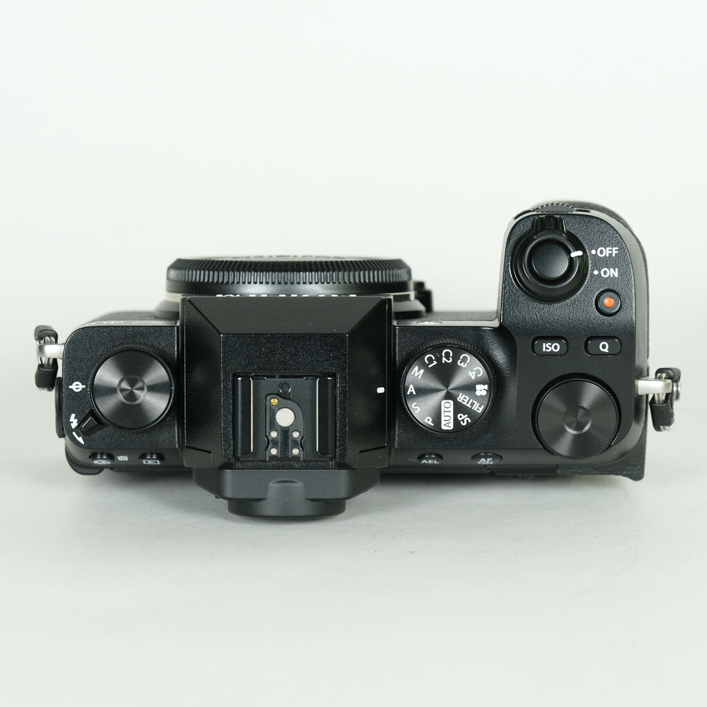 FUJIFILM X-S10 FUJIFILM X-S10