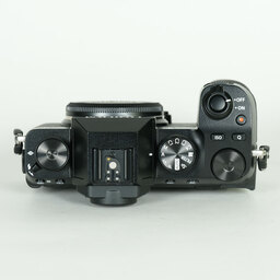 FUJIFILM X-S10 FUJIFILM X-S10