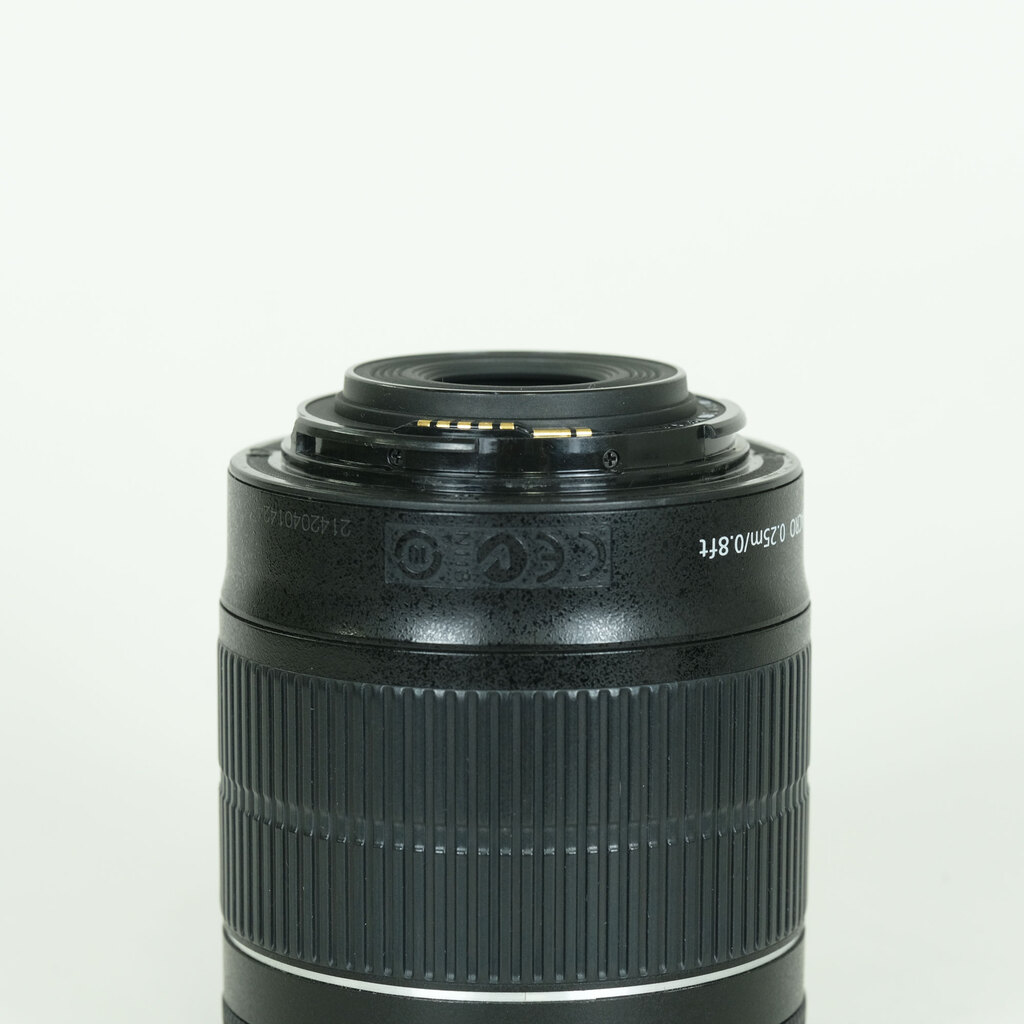 Canon EF-S18-55mm F3.5-5.6 IS STM