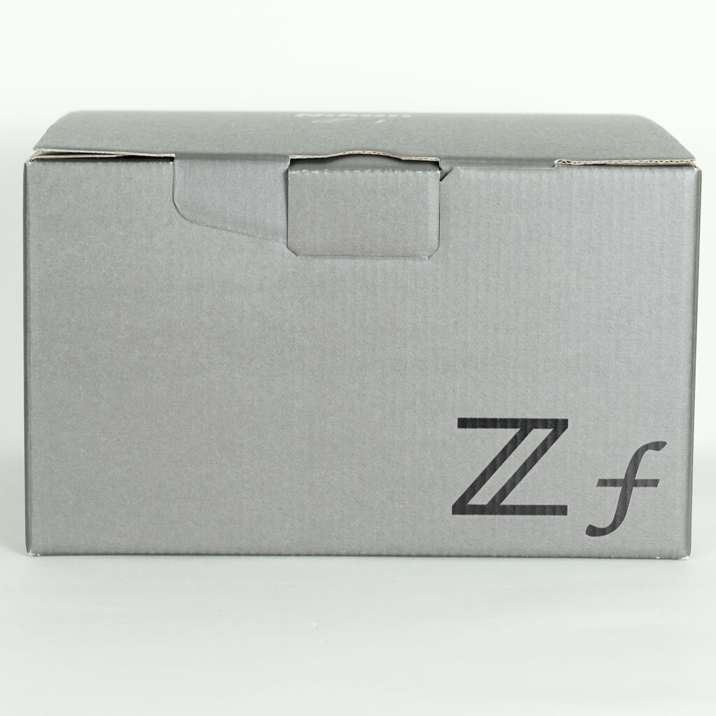 Nikon Z f プレミアムエクステリア張替済み   ［プレミアムエクステリア張替キャンペーン・皮革換装品］