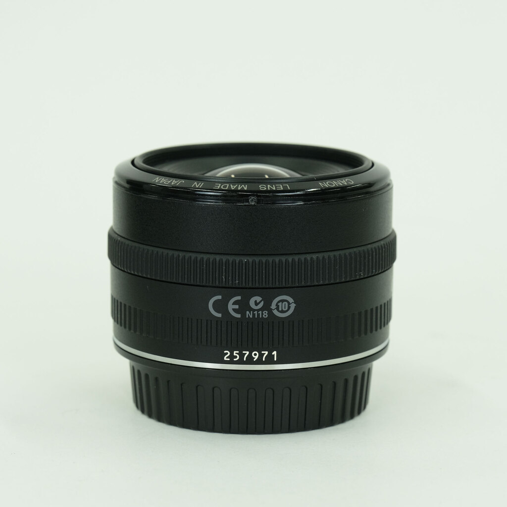 Canon EF35mm F2 Canon EF35mm F2