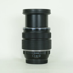 OLYMPUS M.ZUIKO DIGITAL ED 12-40mm F2.8 PRO OLYMPUS M.ZUIKO DIGITAL ED 12-40mm F2.8 PRO