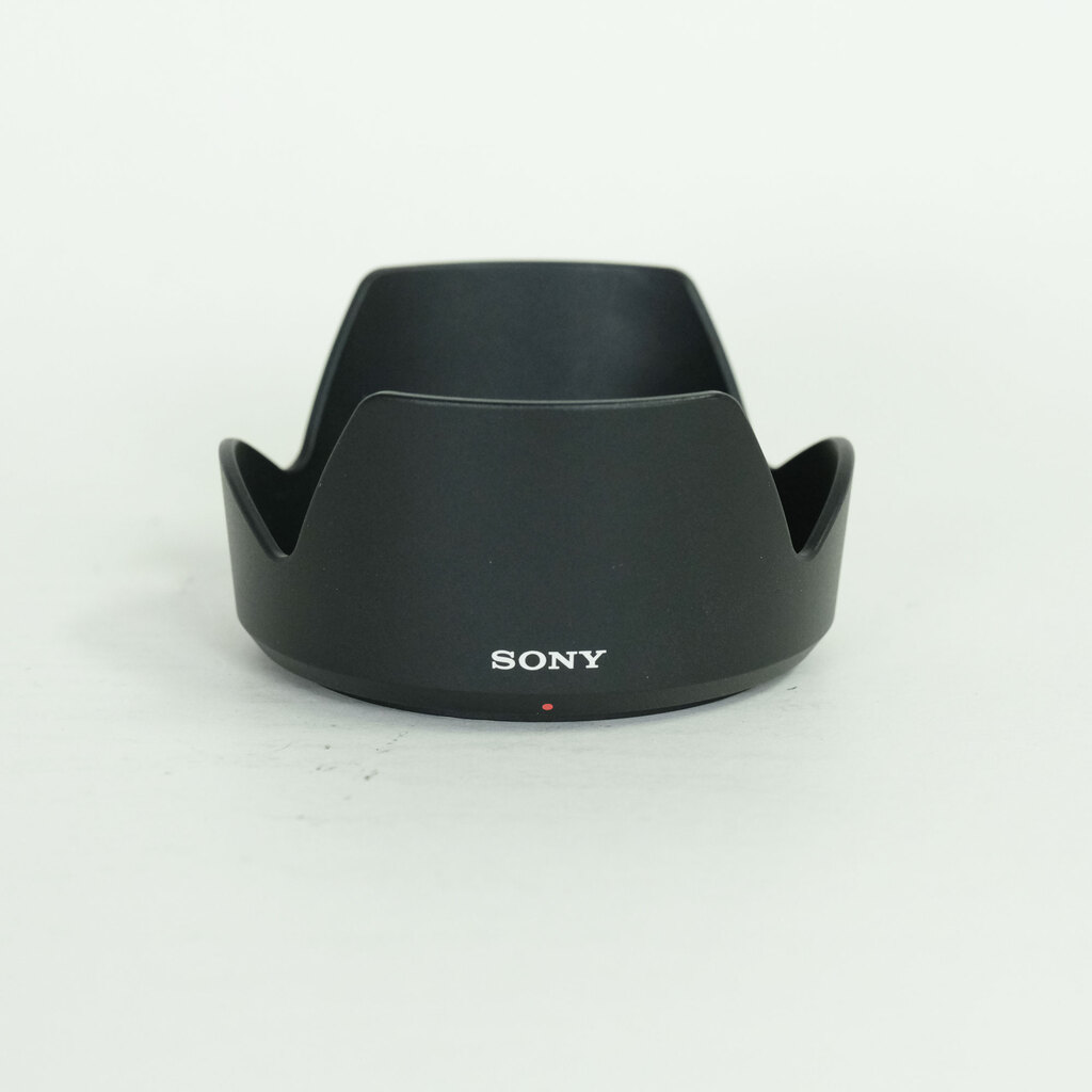 SONY E 18-135mm F3.5-5.6 OSS SEL18135 SONY E 18-135mm F3.5-5.6 OSS SEL18135