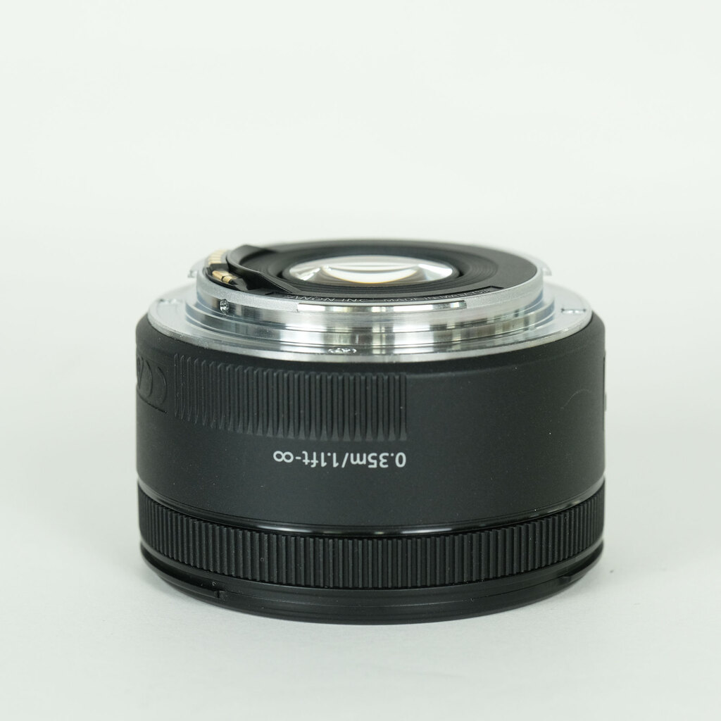 Canon EF50mm F1.8 STMの出品 | ONE SCENE（ワンシーン）