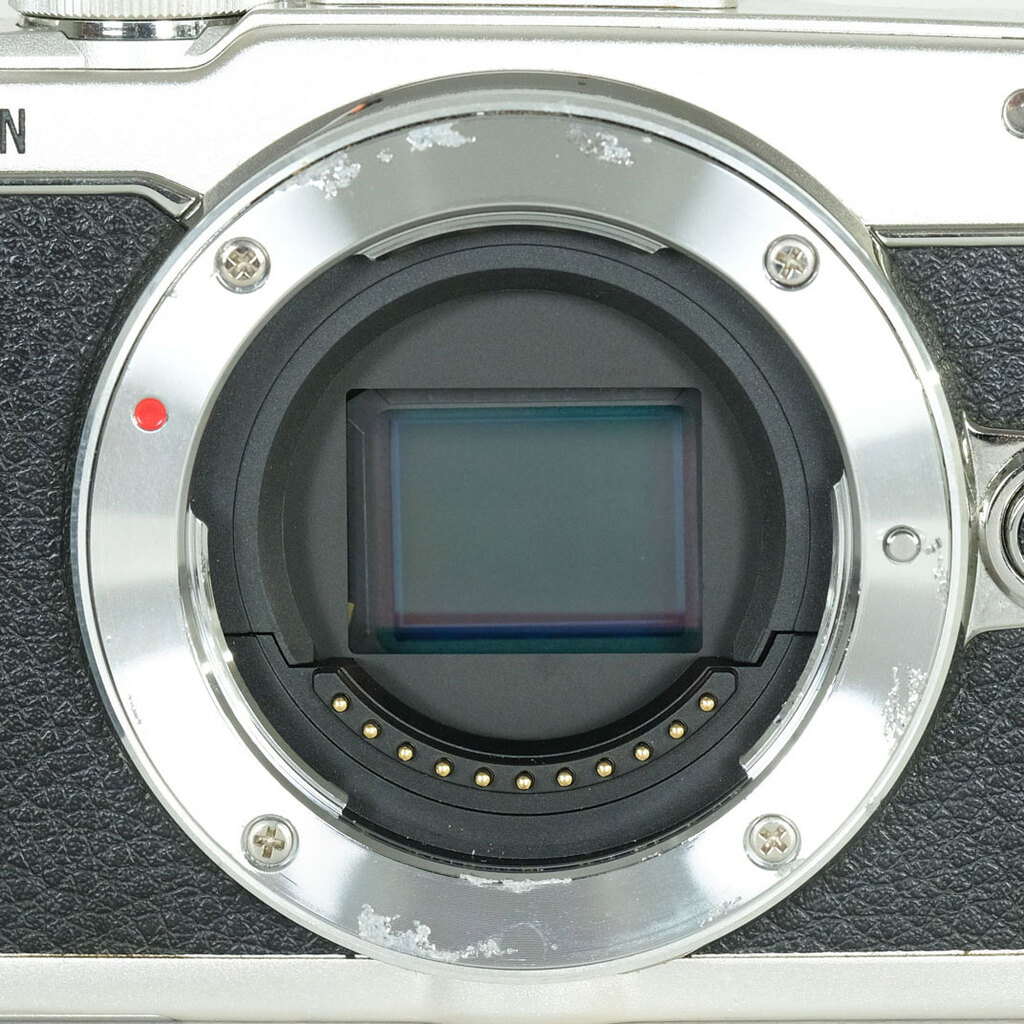 OLYMPUS PEN Lite E-PL7 ボディ シルバー