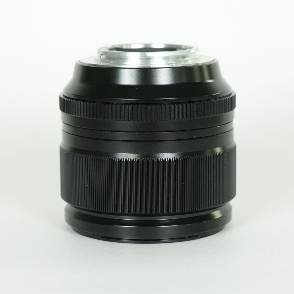 FUJIFILM XF56mmF1.2 R