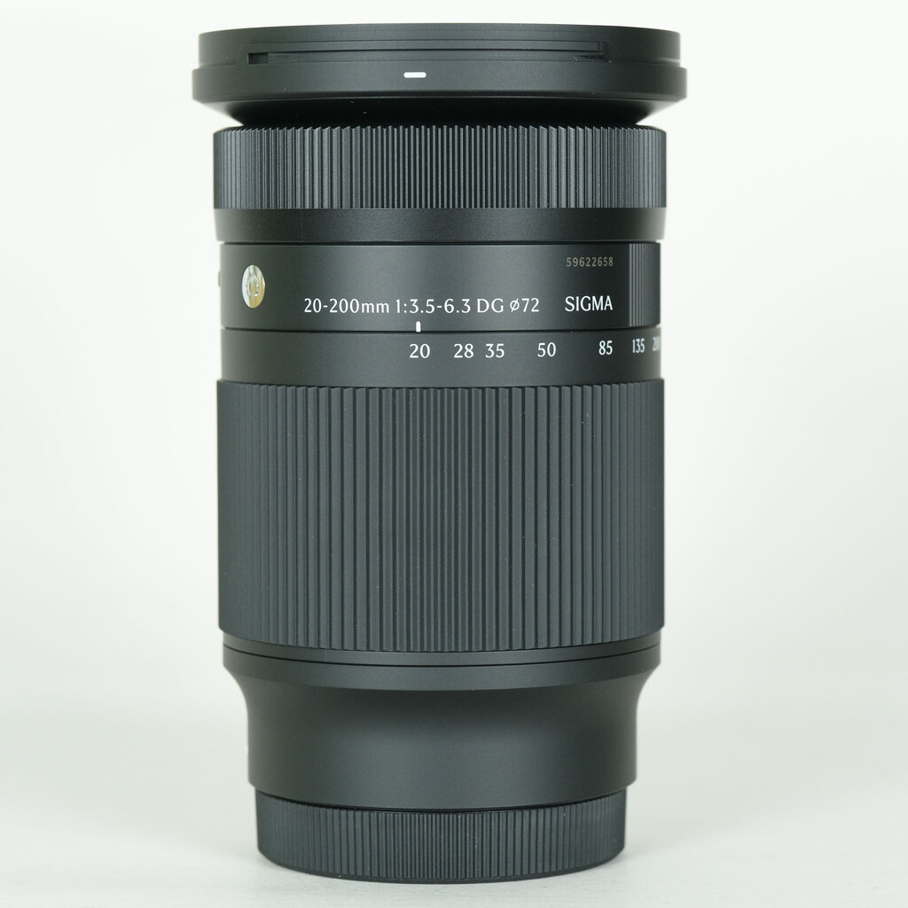 20-200mm F3.5-6.3 DG [ソニーE用] 中古価格比較 - 価格.com