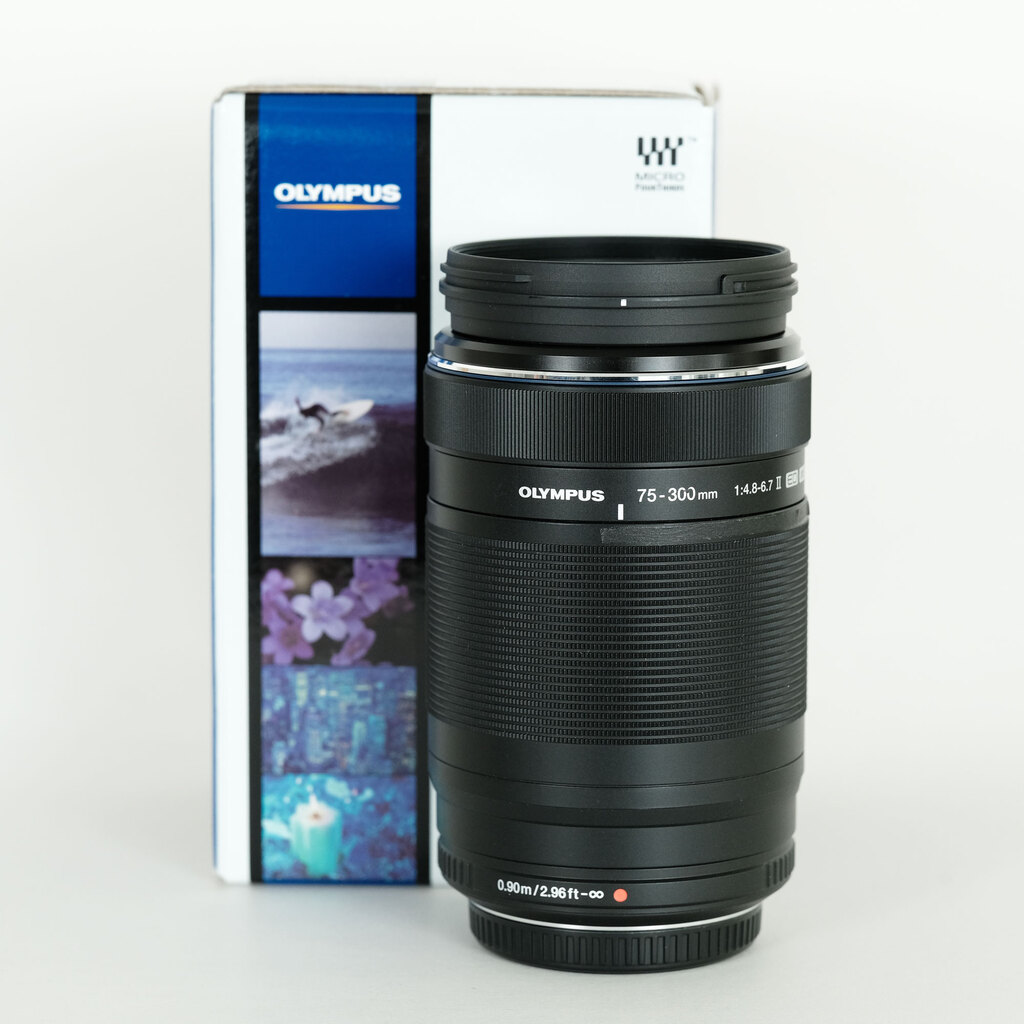 OLYMPUS M.ZUIKO DIGITAL ED 75-300mm F4.8-6.7 II