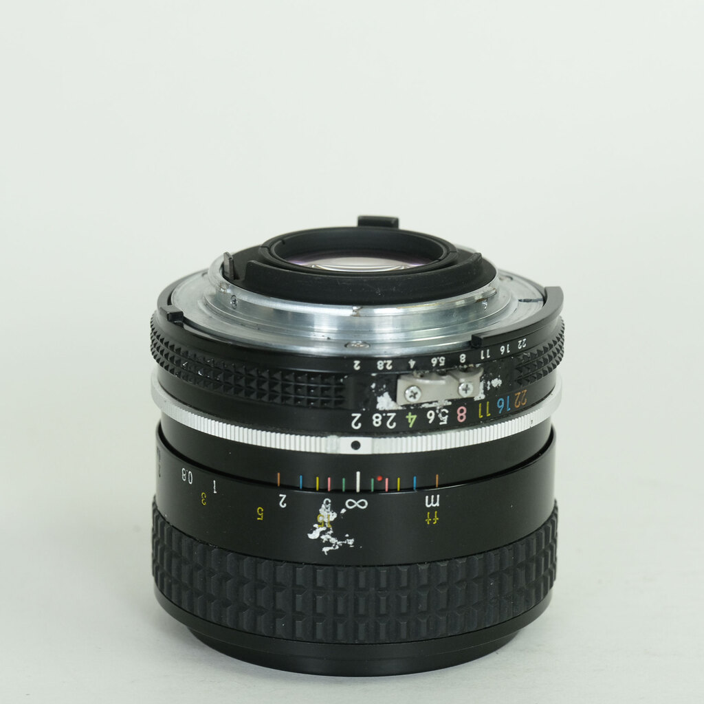Nikon AI Nikkor 35mm F2S Nikon AI Nikkor 35mm F2S