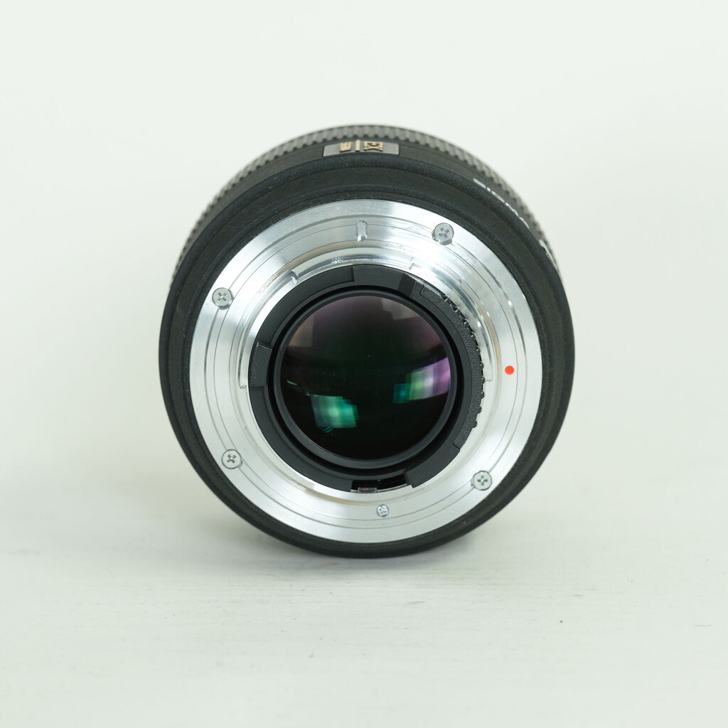 SIGMA 30mm F1.4EX DC HSM (ニコンF用) SIGMA 30mm F1.4EX DC HSM (ニコンF用)