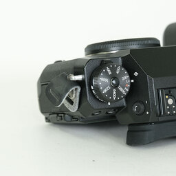 FUJIFILM X-H1 FUJIFILM X-H1