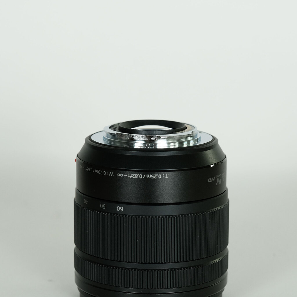 Panasonic LUMIX G VARIO 12-60mm / F3.5-5.6 ASPH. / POWER O.I.S.