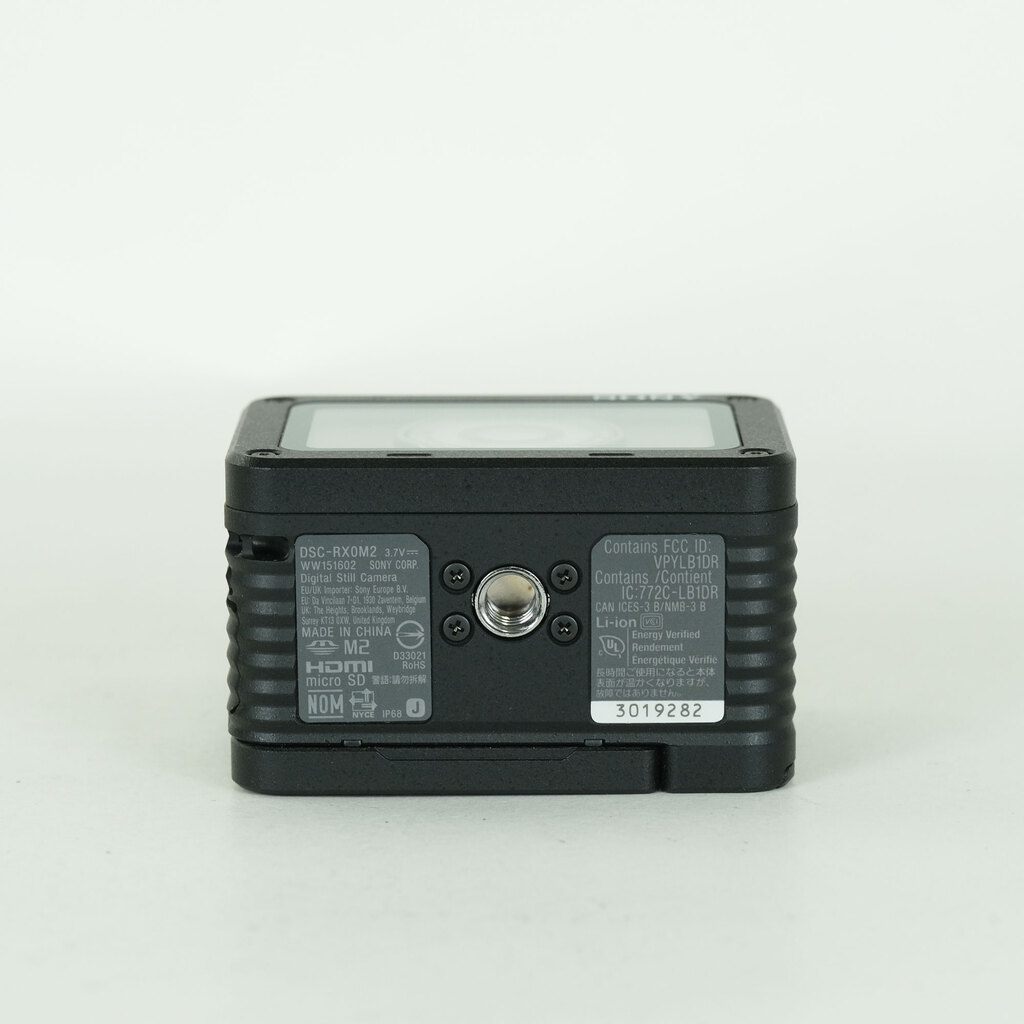 SONY Cyber-shot DSC-RX0M2