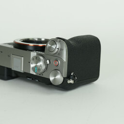 SONY α7C II（ILCE-7CM2）