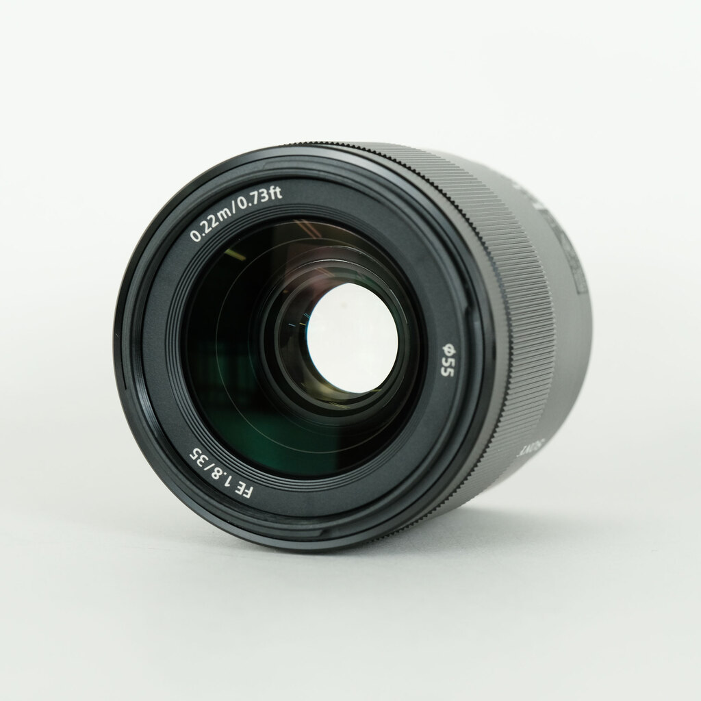SONY FE 35mm F1.8 SEL35F18F SONY FE 35mm F1.8 SEL35F18F
