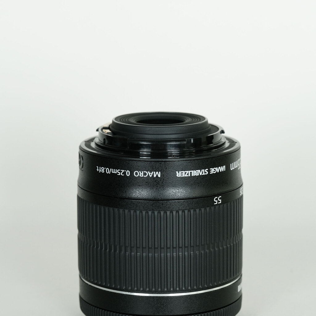 Canon EF-S18-55mm F3.5-5.6 IS STM