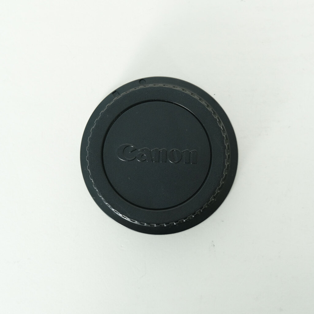 Canon EF-S18-135mm F3.5-5.6 IS USM
