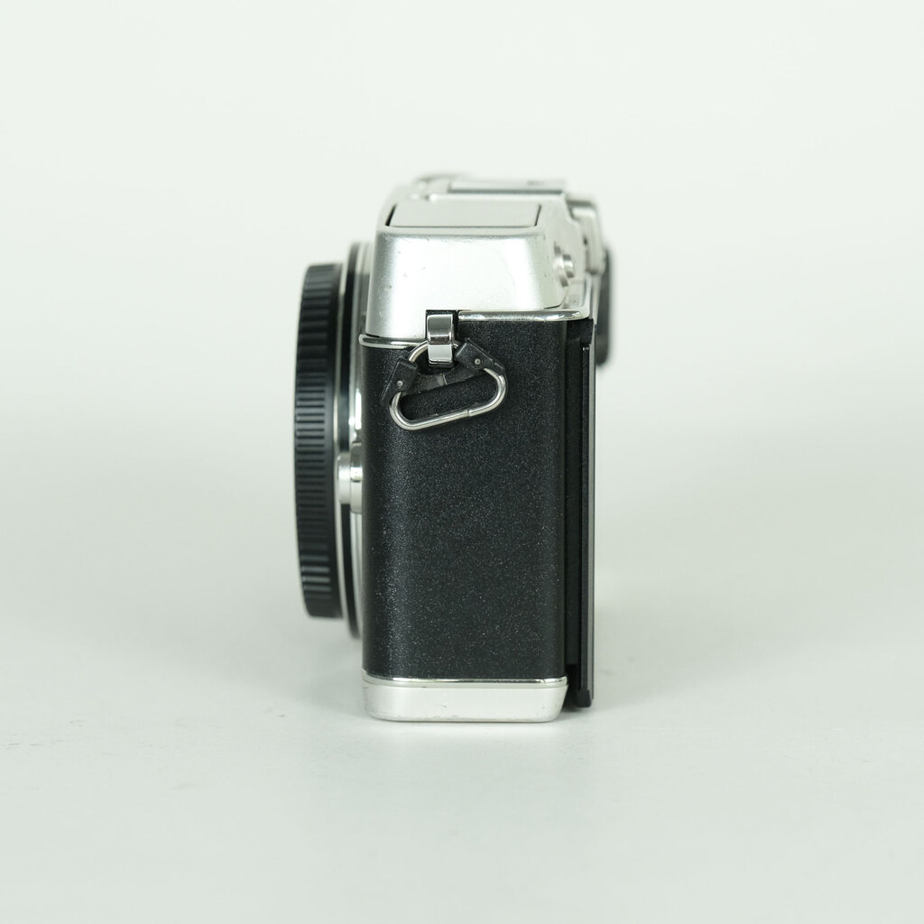 OLYMPUS PEN E-P5 ボディ シルバー