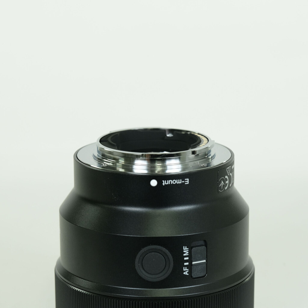 SONY FE 85mm F1.8 SEL85F18 SONY FE 85mm F1.8 SEL85F18