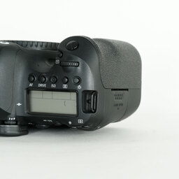 Canon EOS 6D Mark II
