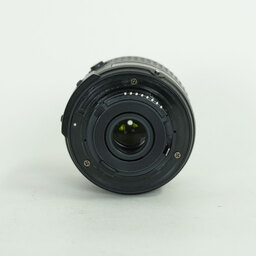 Nikon AF-S DX NIKKOR 18-55mm f3.5-5.6G VR II