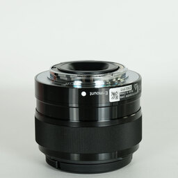SONY E 35mm F1.8 OSS SEL35F18 SONY E 35mm F1.8 OSS SEL35F18