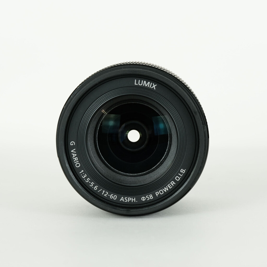 Panasonic LUMIX G VARIO 12-60mm / F3.5-5.6 ASPH. / POWER O.I.S.