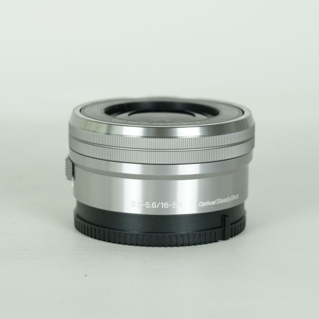 SONY E PZ 16-50mm F3.5-5.6 OSS SELP1650 シルバーの出品 | ONE SCENE