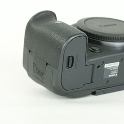 Canon EOS R5