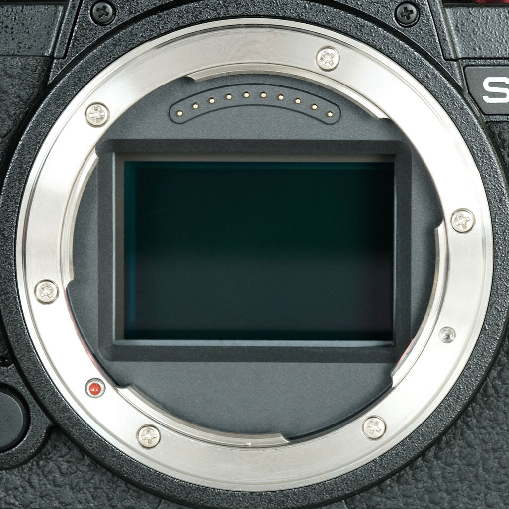 Panasonic LUMIX S5II DC-S5M2