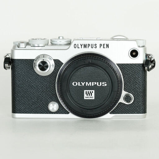 OLYMPUS PEN-F