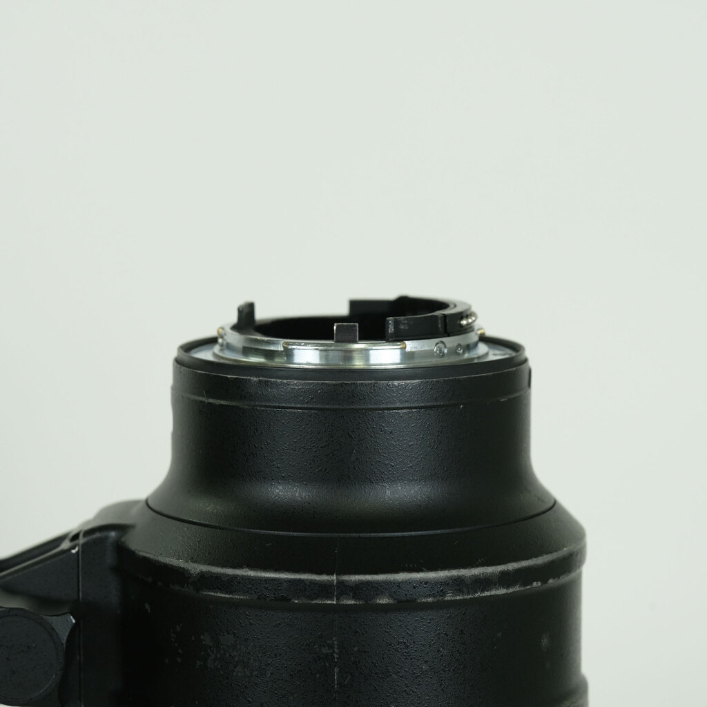 Nikon AF-S NIKKOR 70-200mm F2.8 G ED VR II Nikon AF-S NIKKOR 70-200mm F2.8 G ED VR II