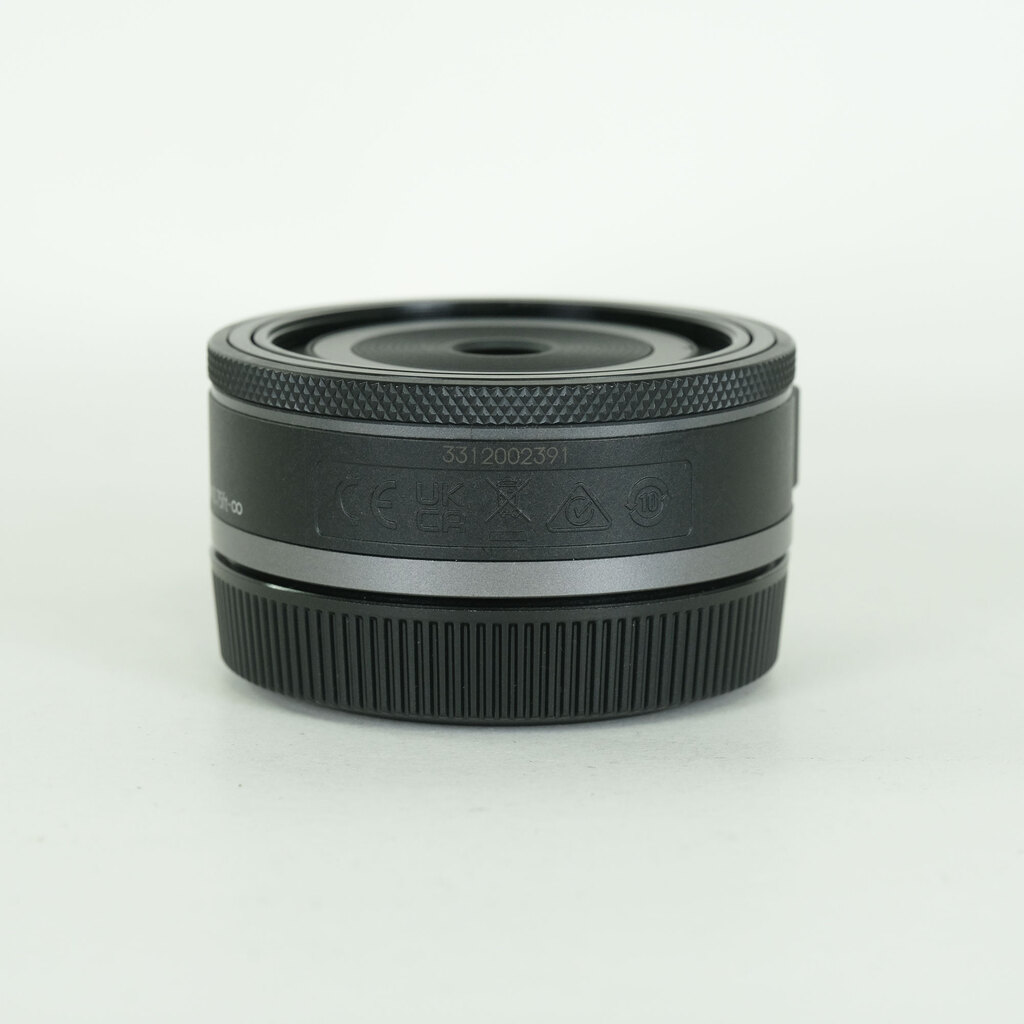 Canon RF28mm F2.8 STM