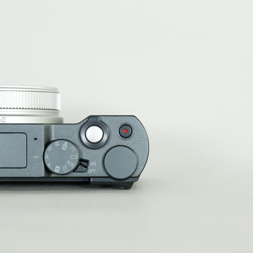LEICA C-LUX ミッドナイトブルー