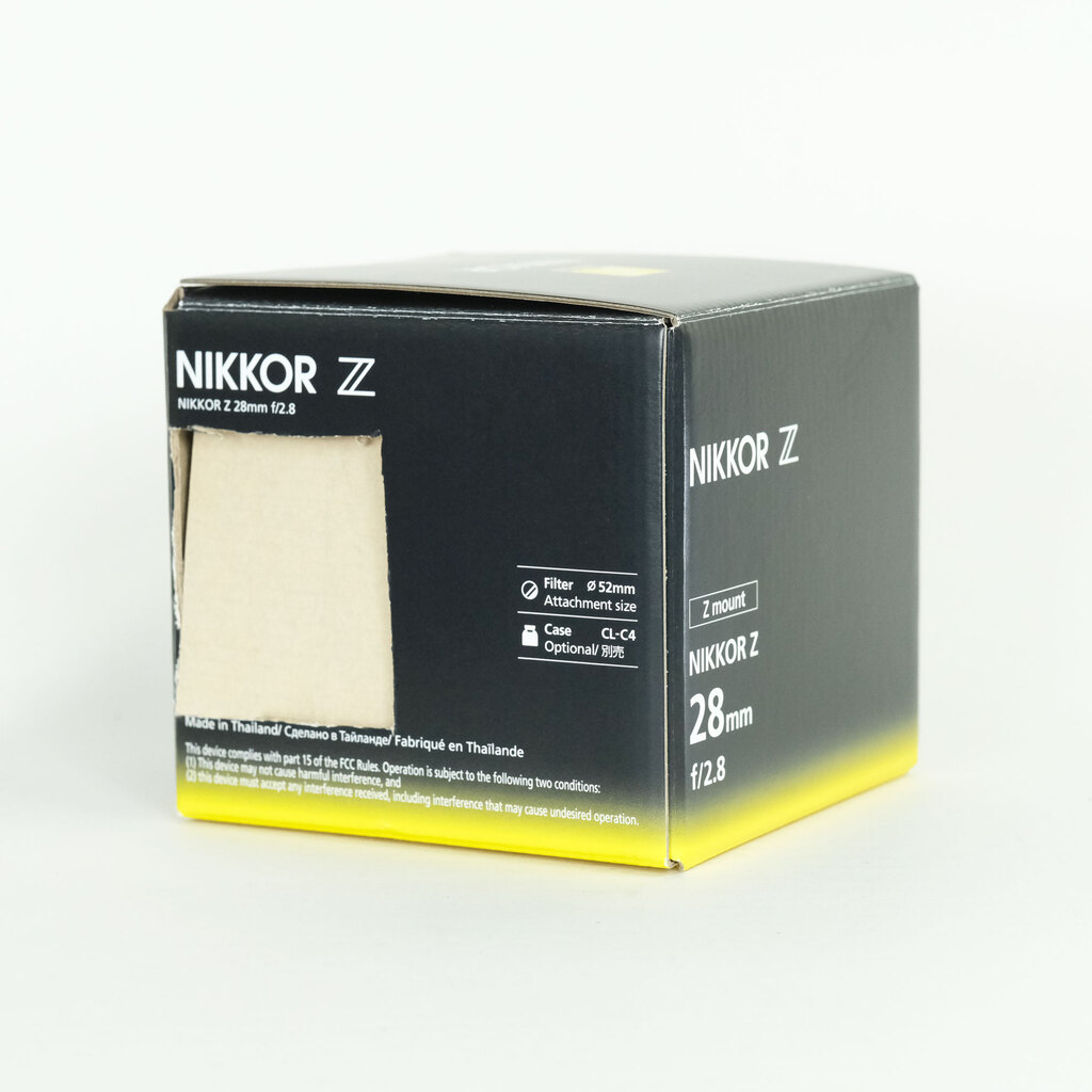 Nikon NIKKOR Z 28mm f/2.8