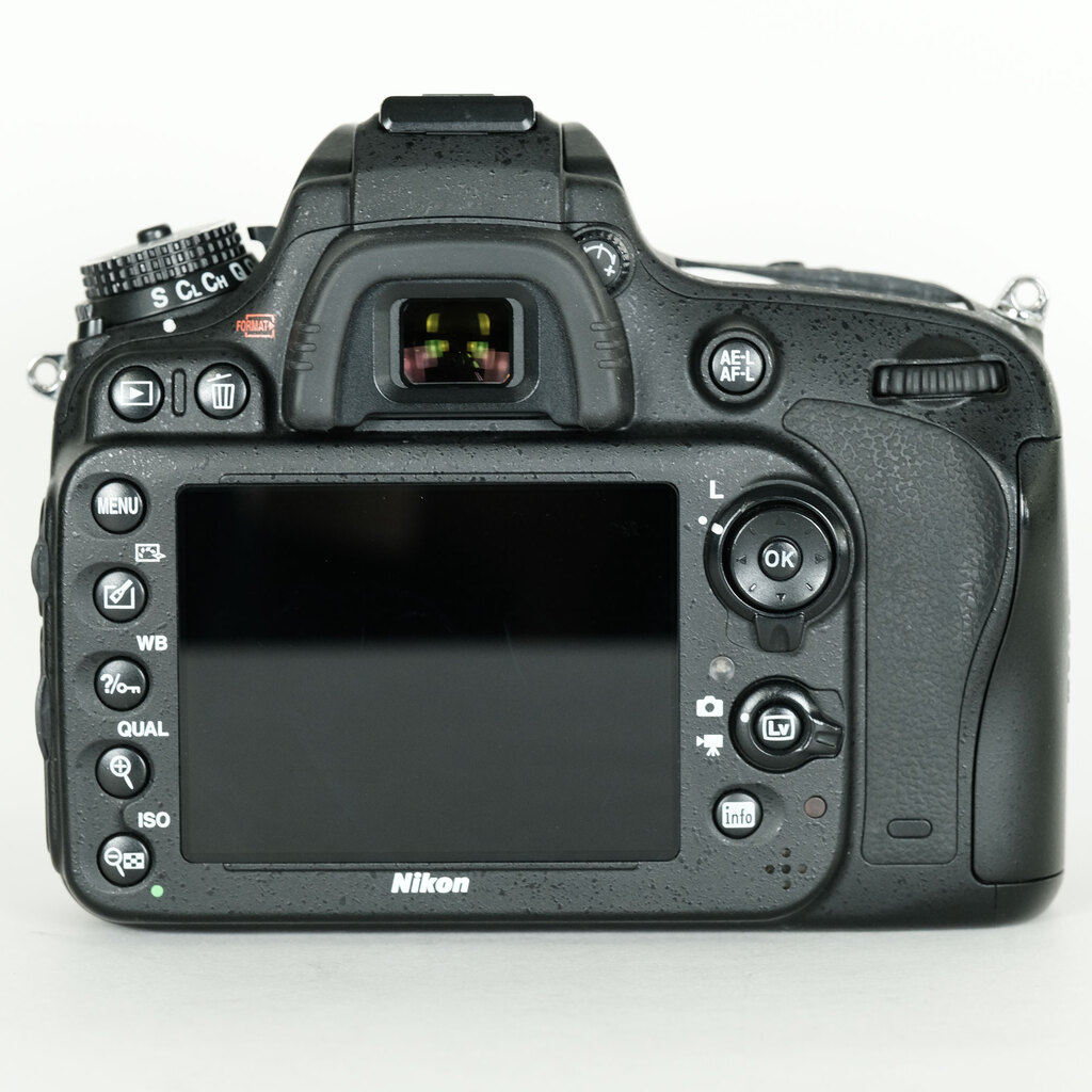 Nikon D610